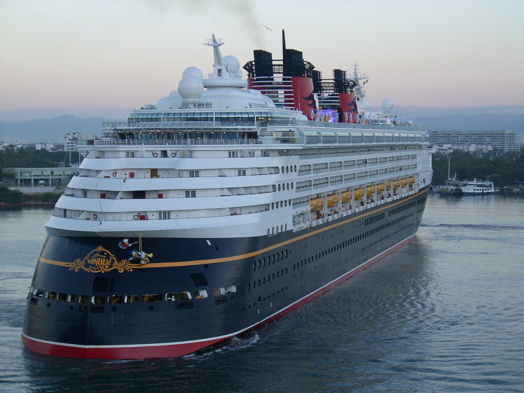 A3_DisneyShip.JPG
