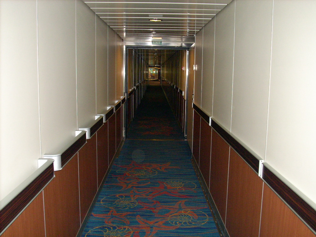 V3_HallwayOnShip.JPG