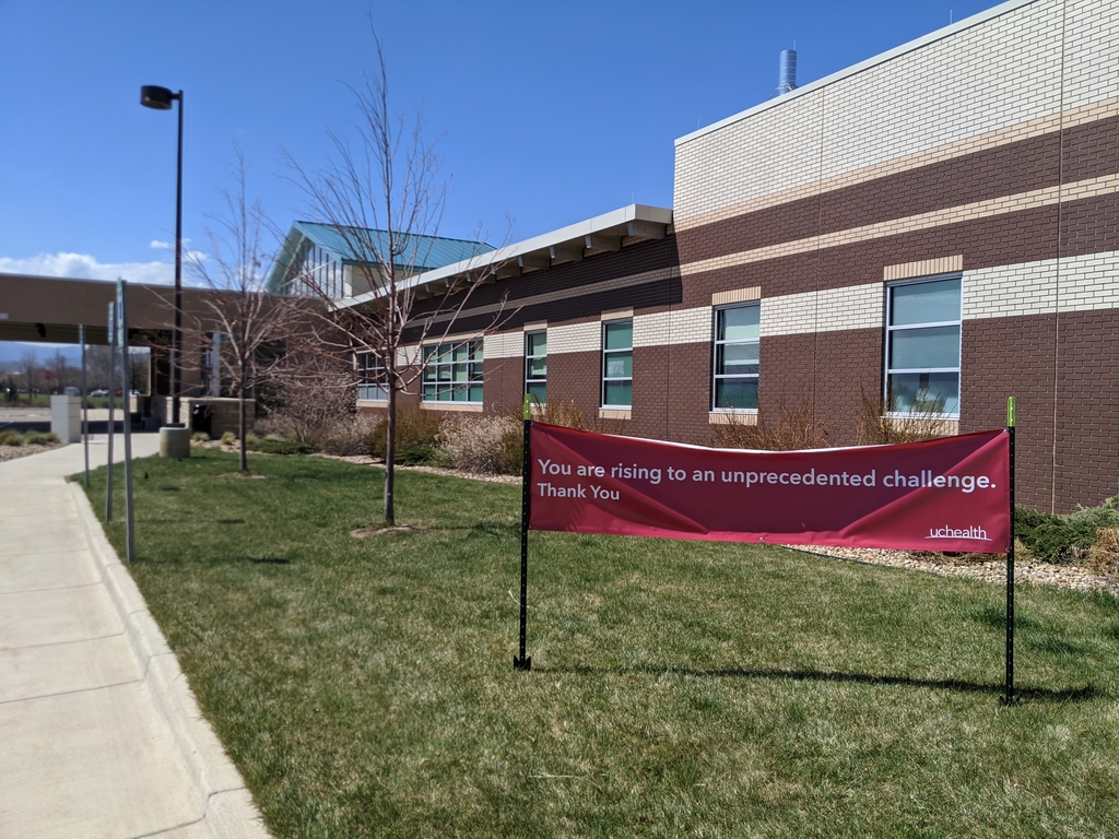 0421F_SignAtUCHealth.jpg