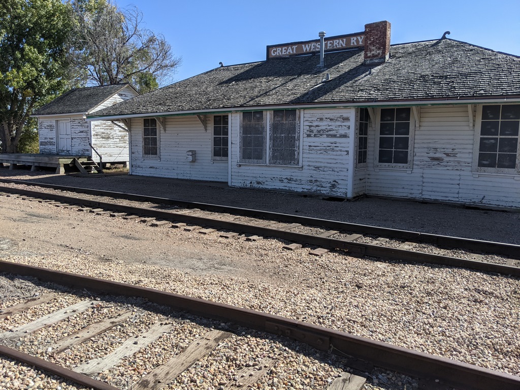 1018B_LovelandRRDepot.jpg
