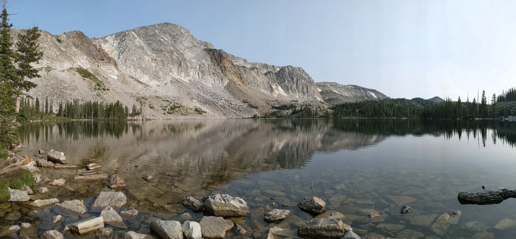 B4_LakeMariePano.jpg