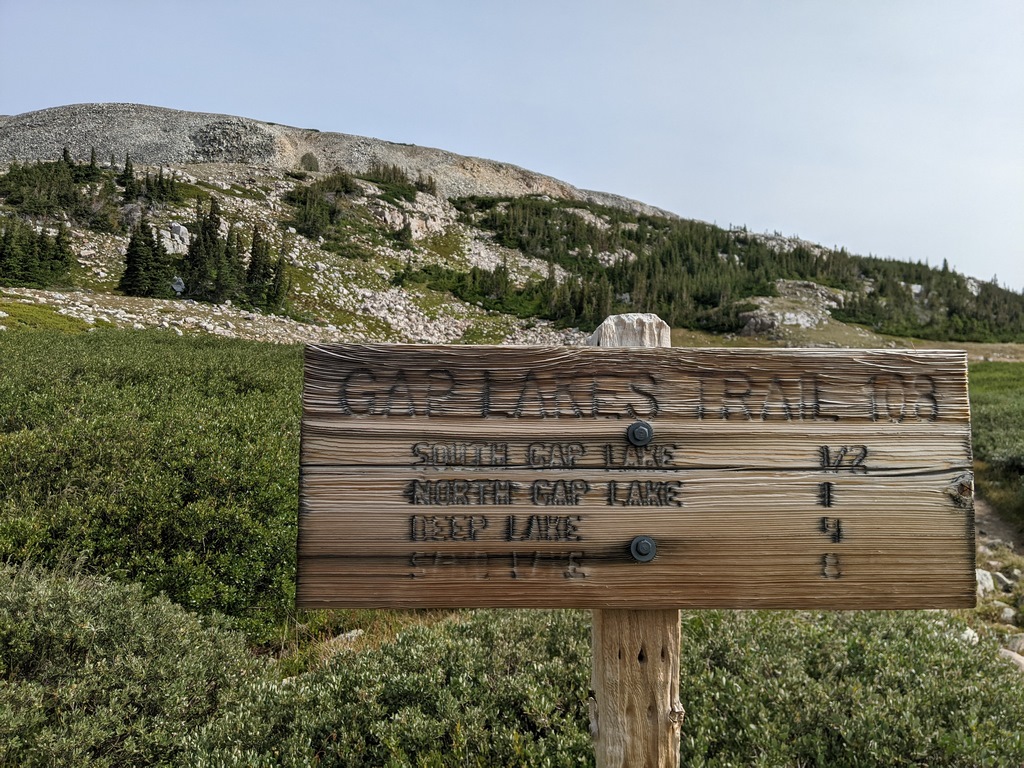 C1_GapLakesSign.jpg