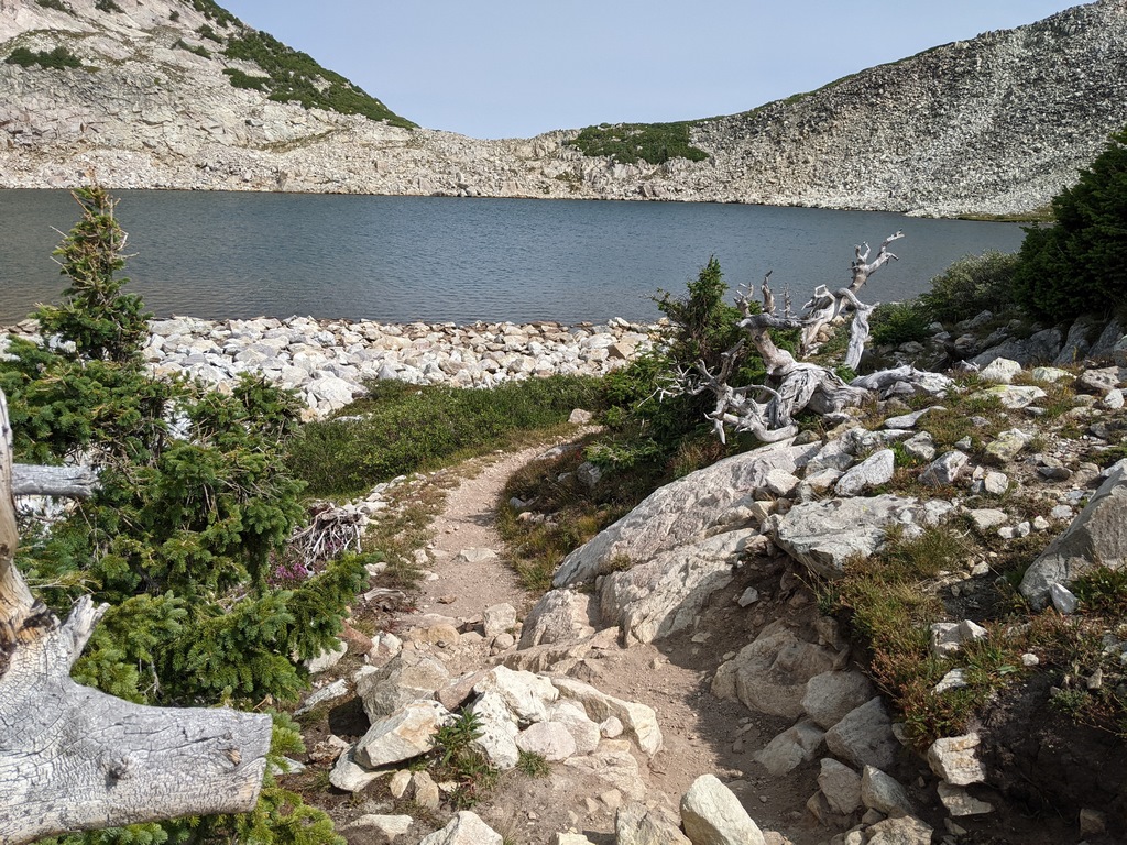 D_SouthGapLakeTrail.jpg