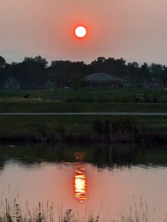 0723C_SmokyCondoSunsetZoom.jpg