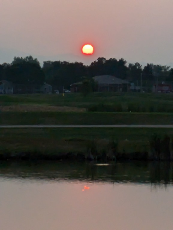 0723D_SmokyCondoSunsetZoom.jpg