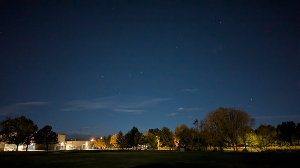 1018_CometOverLintonElem.jpg
