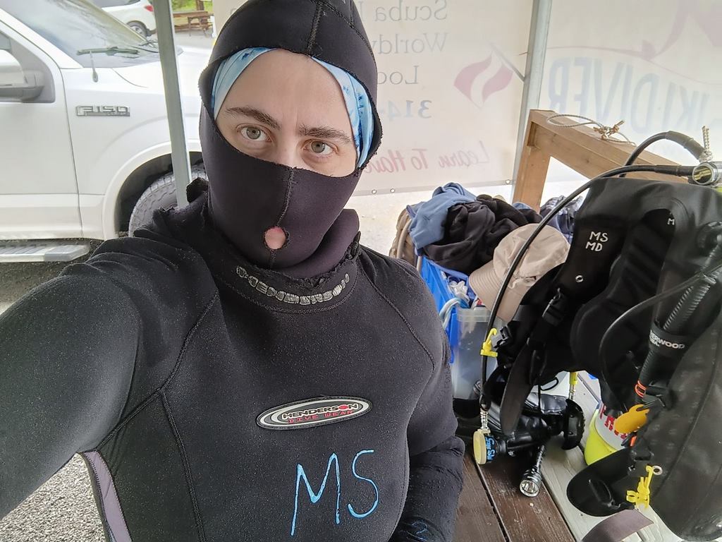 E6_MeganInWetsuit.jpg