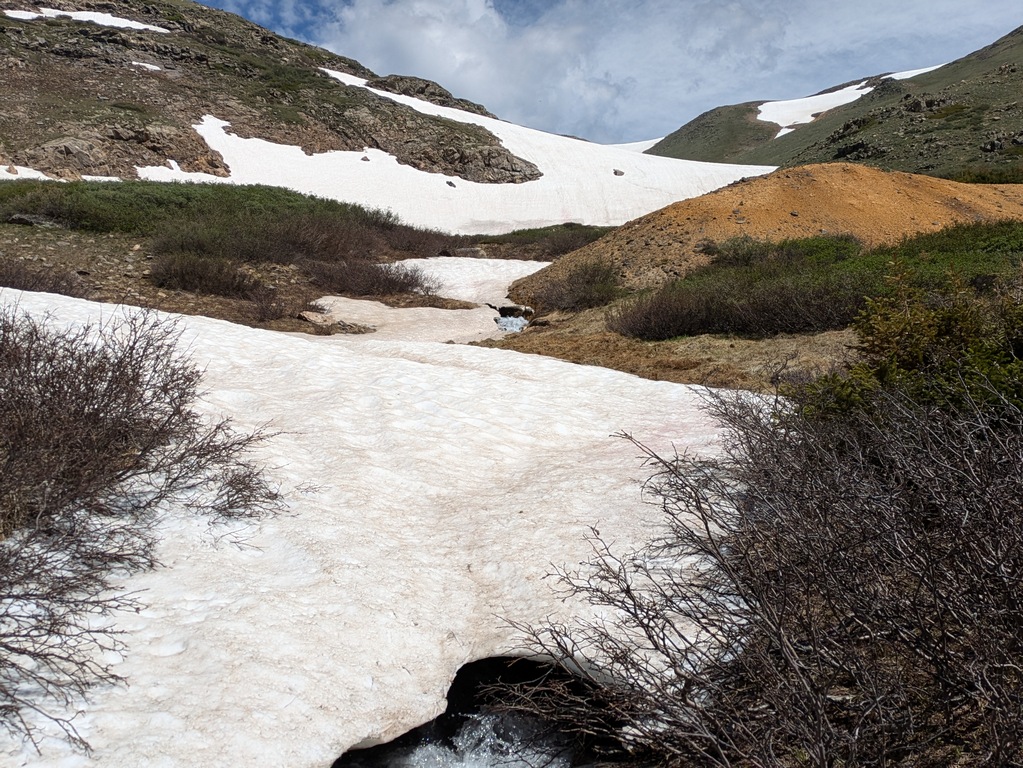 E1_SnowAndMineTailings.jpg