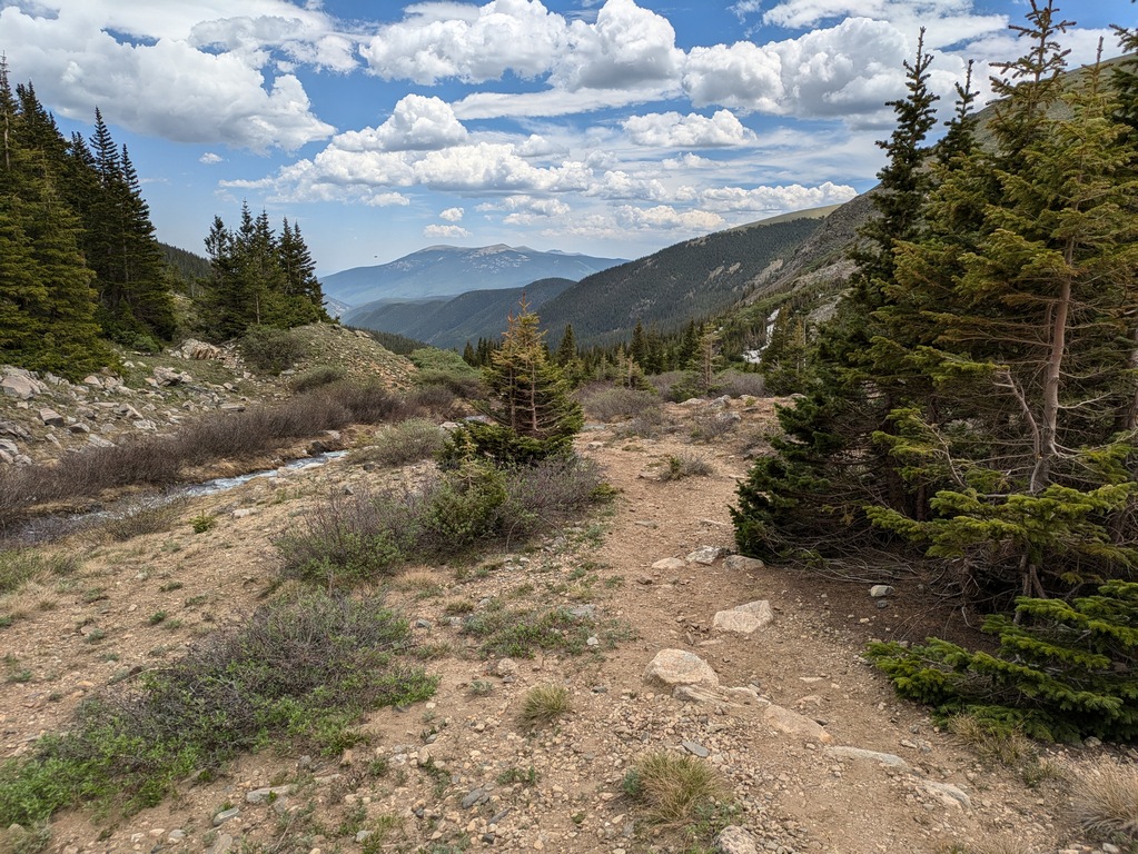 J1_TrailHeadingDown.jpg