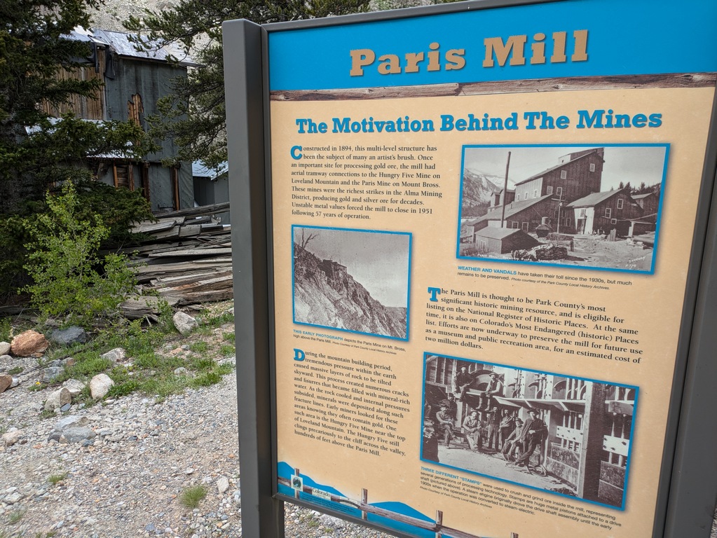 B2_ParisMillSign.jpg