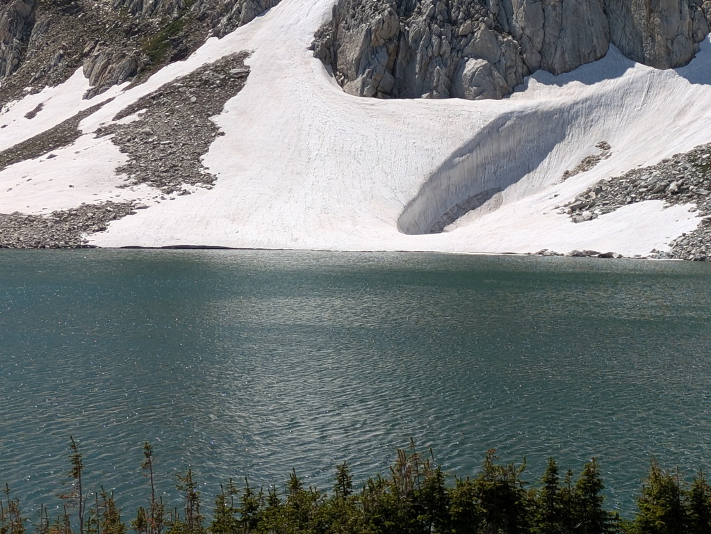 L3_AcrossLakeZoom.jpg