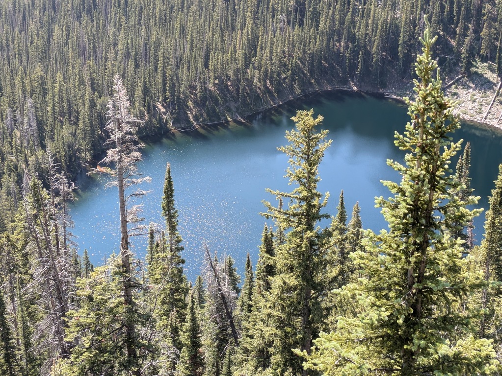A3_CraterLakeZoom.jpg