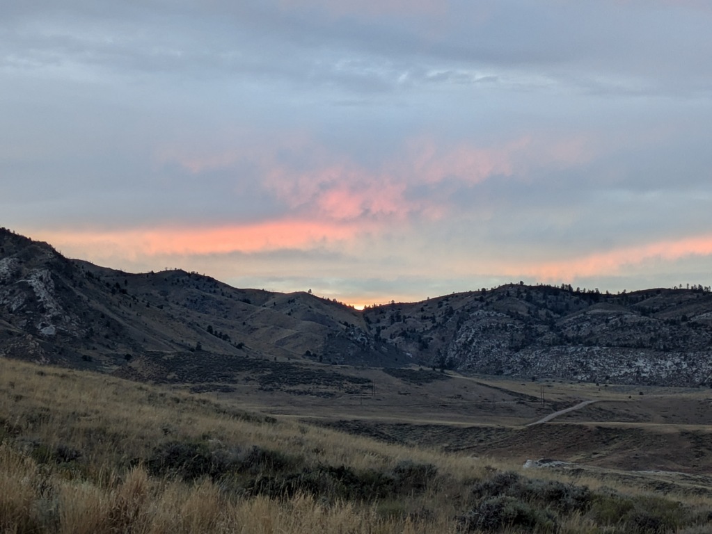 K2_SunsetFromCamp.jpg