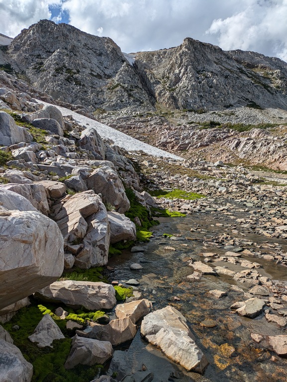 F4_MossyCreekBelowCliffs.jpg