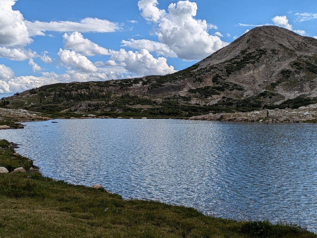 H1_SugarloafAcrossLake.jpg