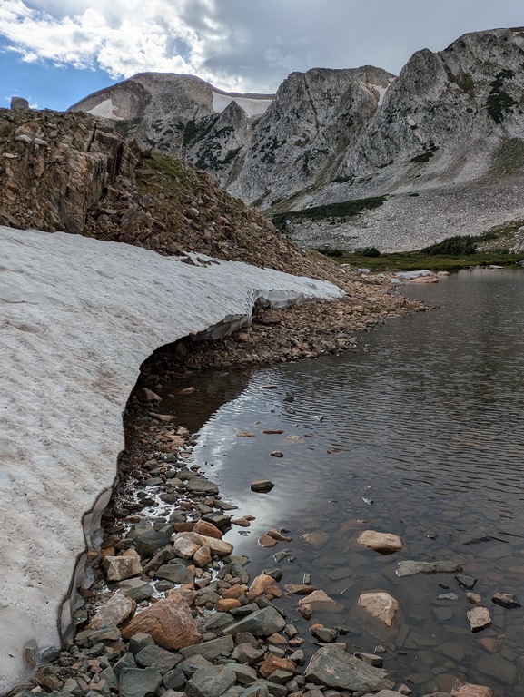 H5_SnowbankEdgeOfLake.jpg