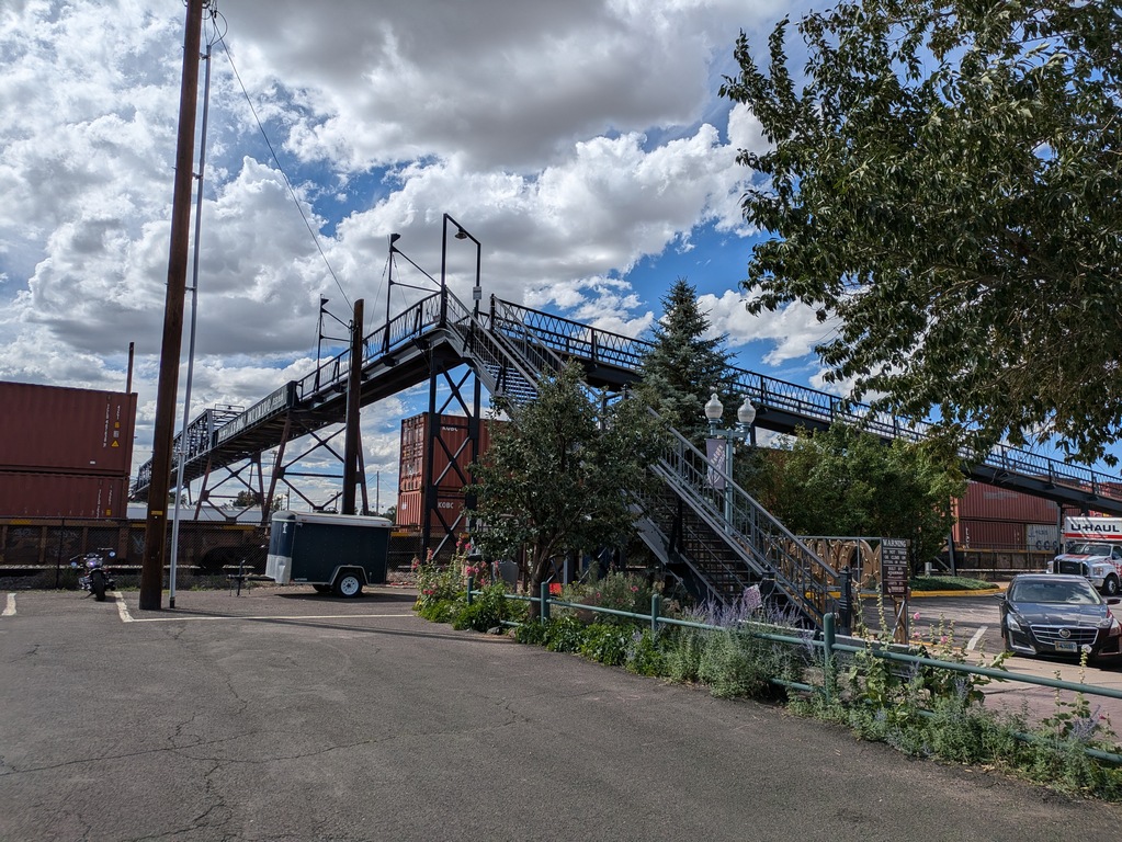 D1_LaramieRR_Footbridge.jpg