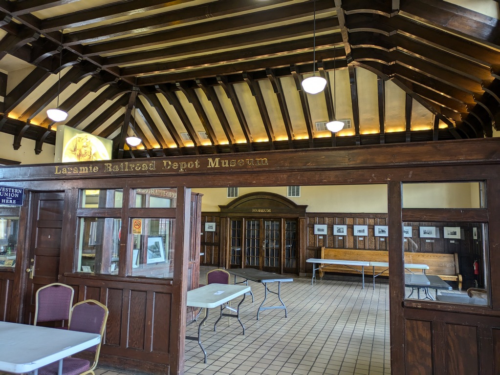E2_InsideDepotMuseum.jpg