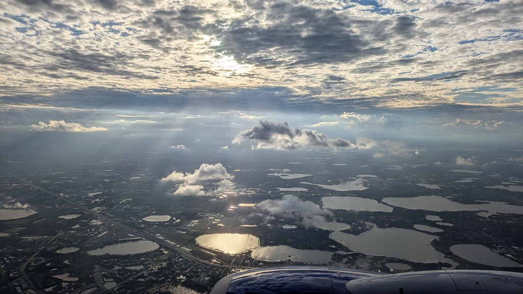 1005C3_MorePrettyCloudsLakes.jpg