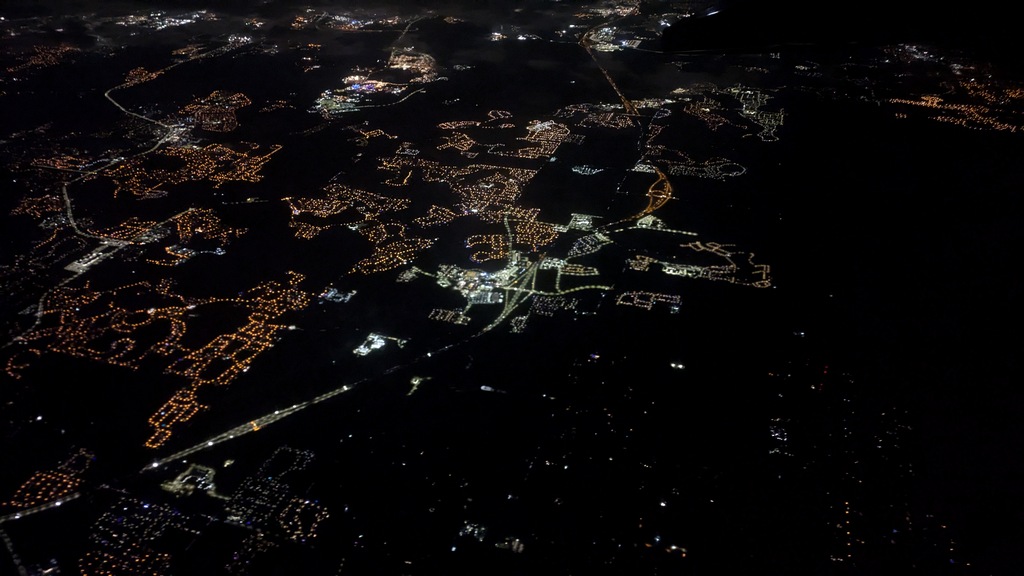 1012A4_PrettyNightLights.jpg