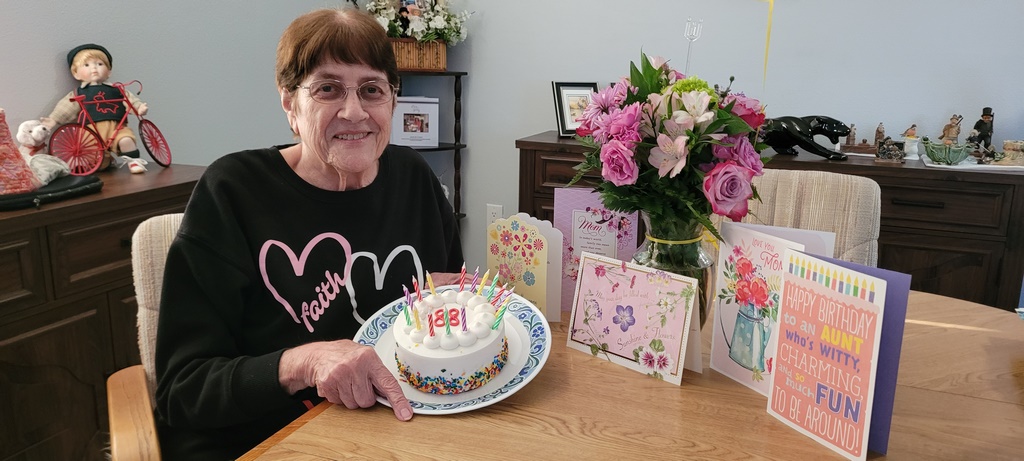 0825_Mom88thBirthday.jpg