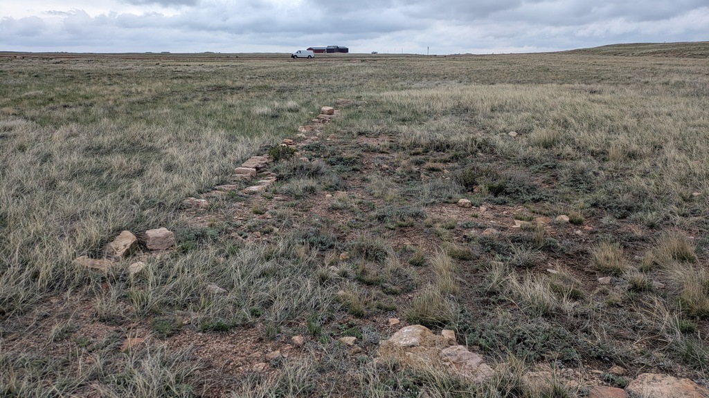 R4_FoundationRuinsToVan.jpg
