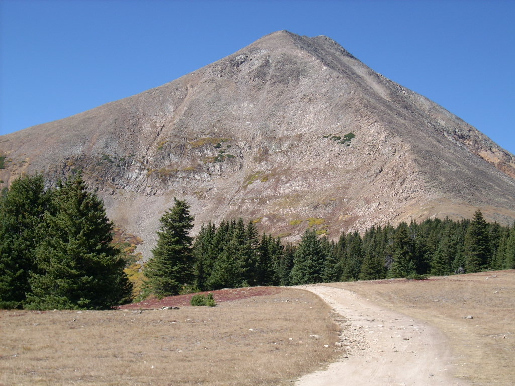 N3_100919_B2_MountGuyotFromPass.JPG