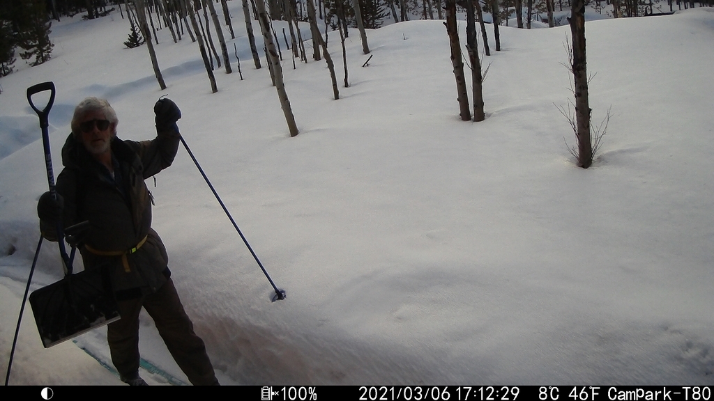 2021_0306_AlanArrivingOnSkis.JPG