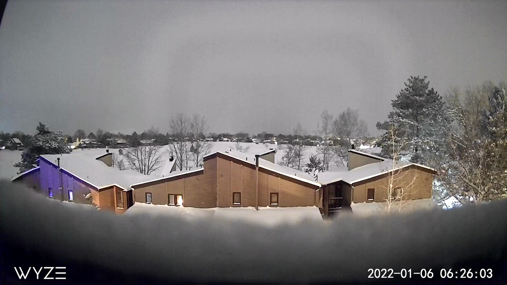 2022_0106_0626_LessSnowPurpleLight.jpg
